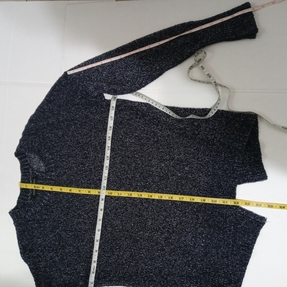 Banana Republic Ribbed Hem Long Sleeves Knit Sweater Size Extra Small - Picture 10 of 11